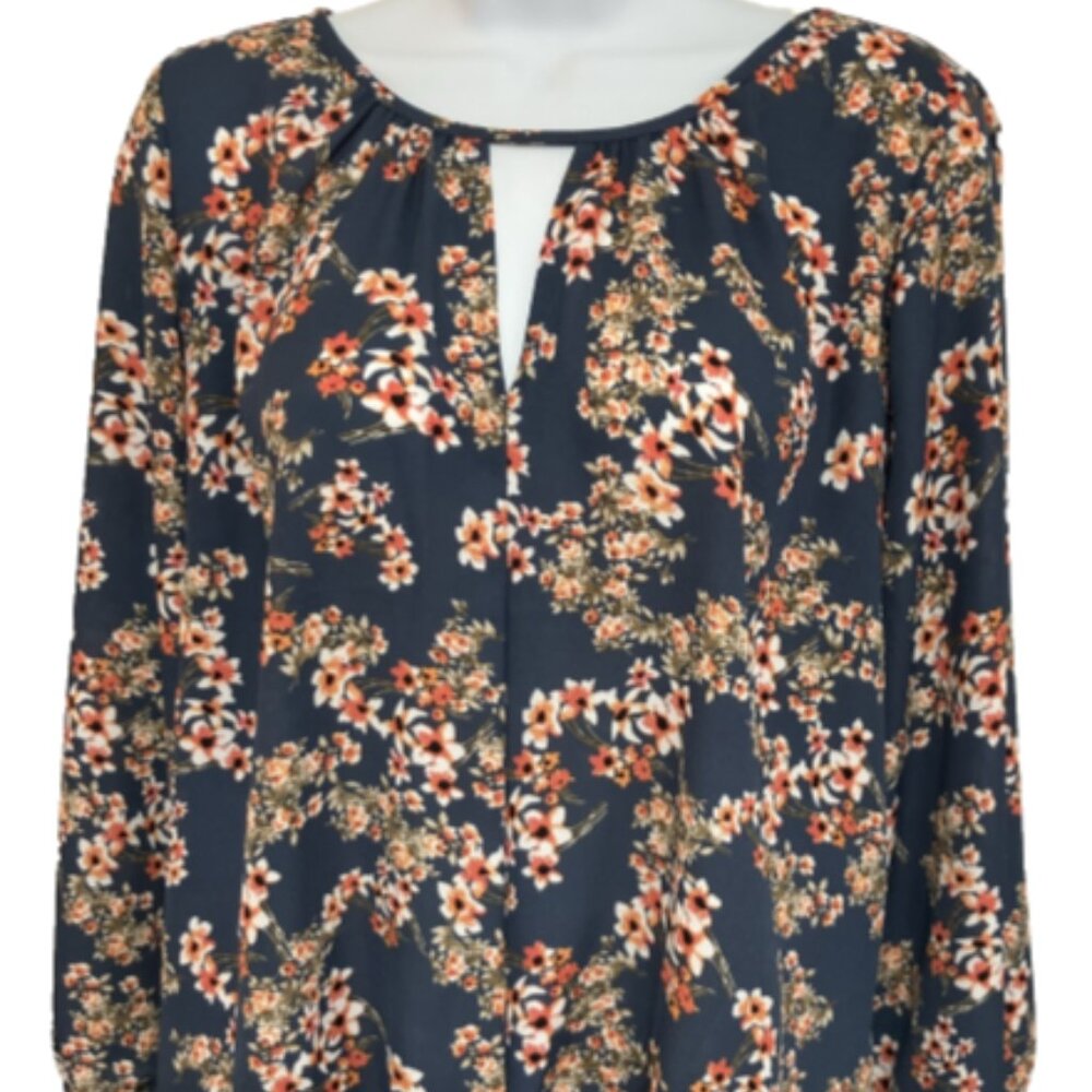 Beacon Large Multicolor Keyhole Neck Long Sleeve Front Tie polyester Blouse